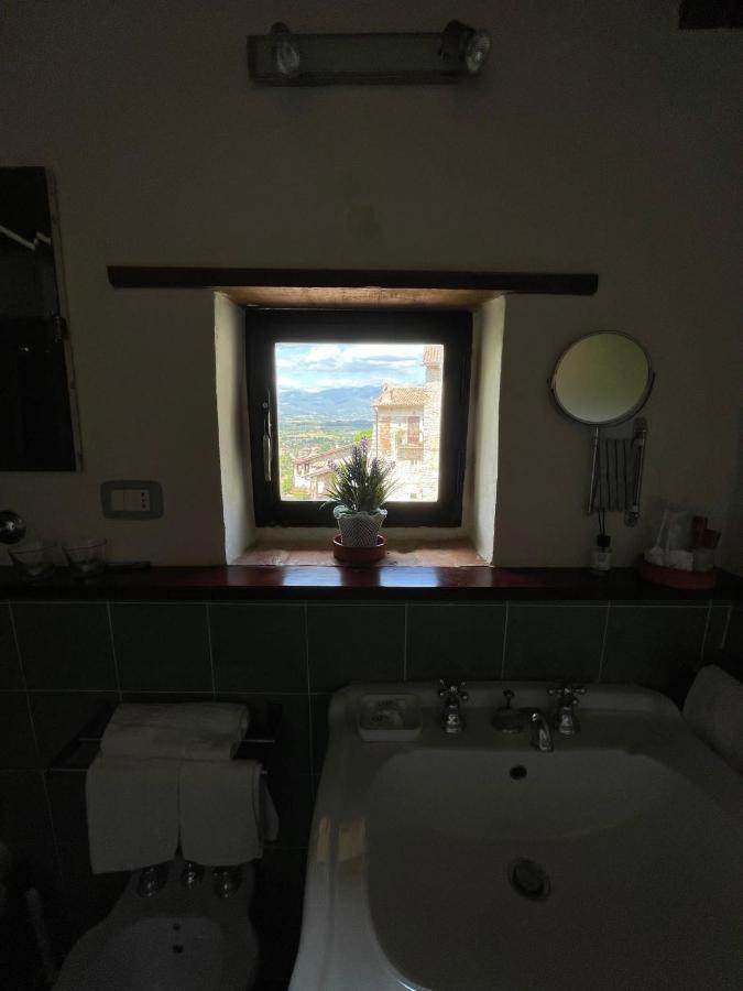 Bed and Breakfast Qvintilianvs à Contigliano Extérieur photo